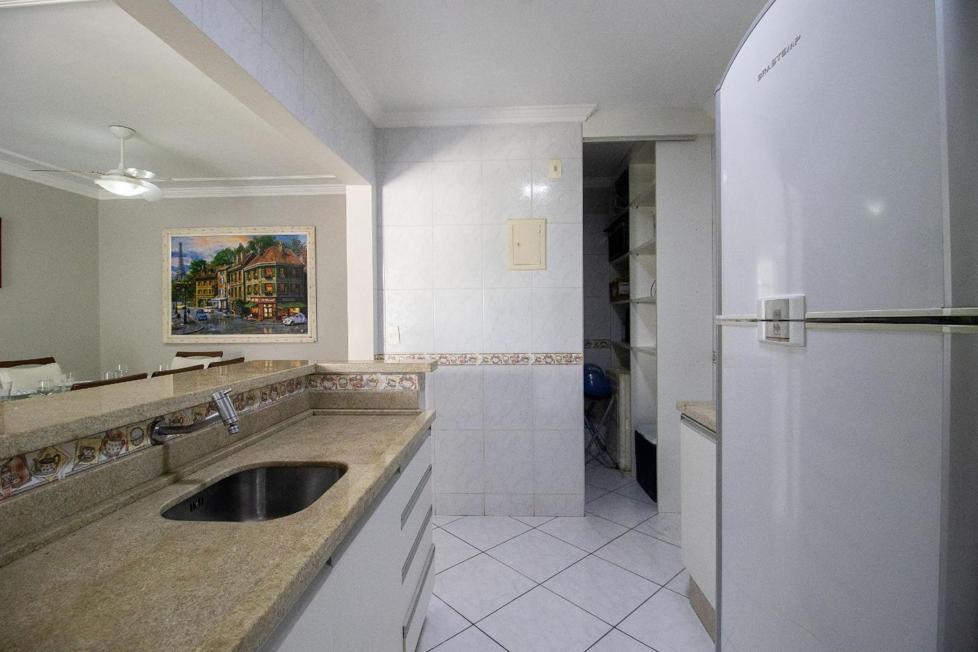 Prg11 - 4 Dorm, Aconchegante, Centro, Garagem Apartment Balneario Camboriu Exterior photo